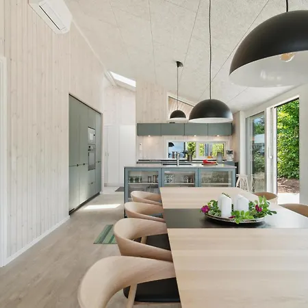Beautiful In With Kitchen Allingåbro